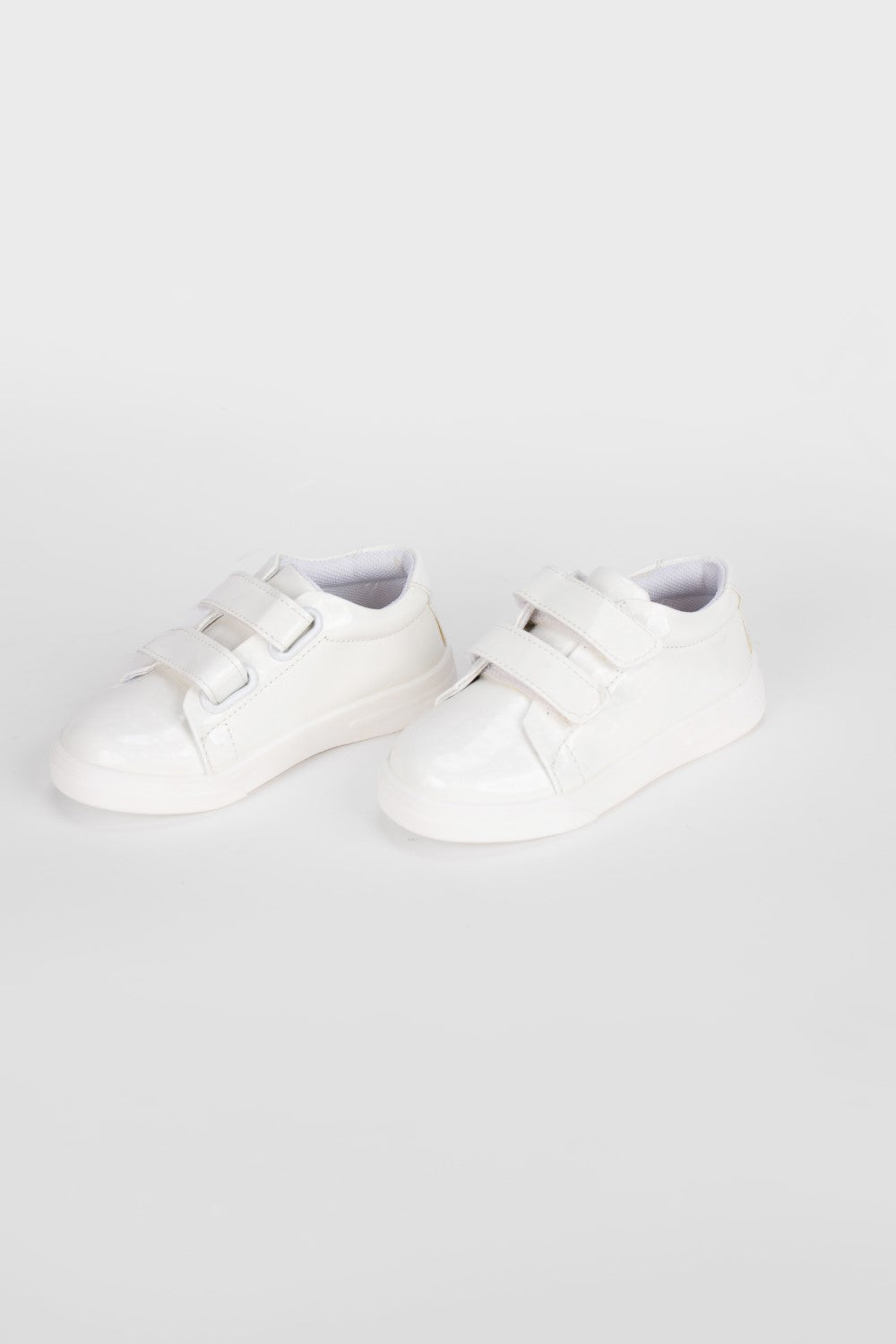 حذاء رياضي كاجوال للبنات من الجلد بأسلوب فاخر