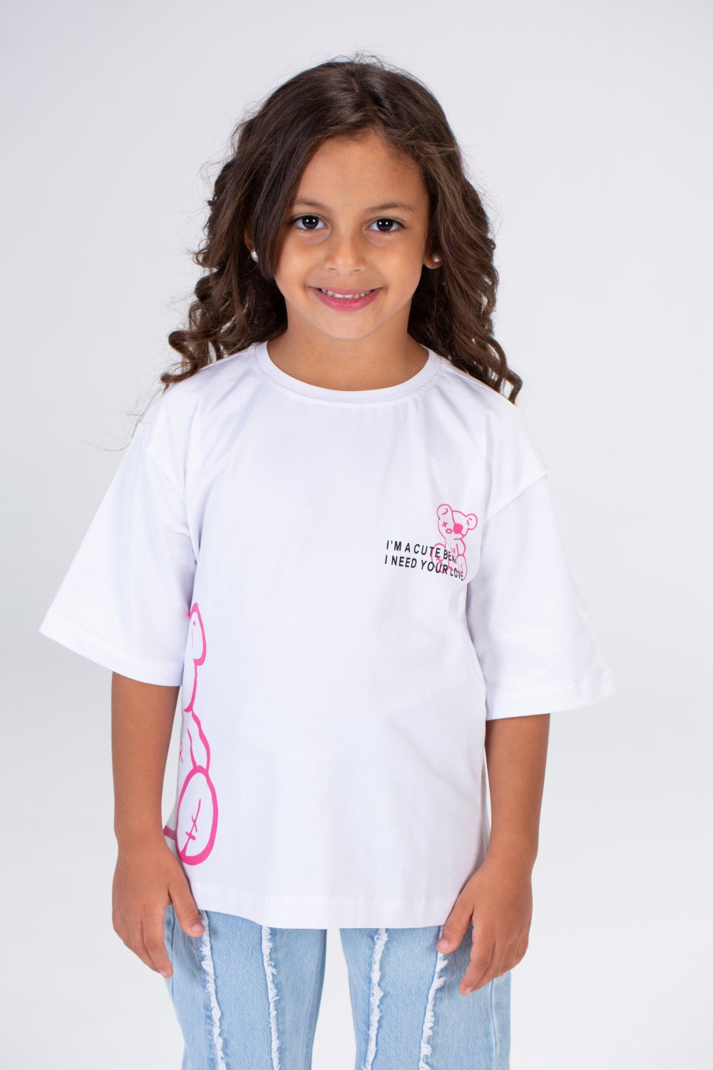 Girls T-shirt With A Round Neck And A Cute Bear Print On The Front