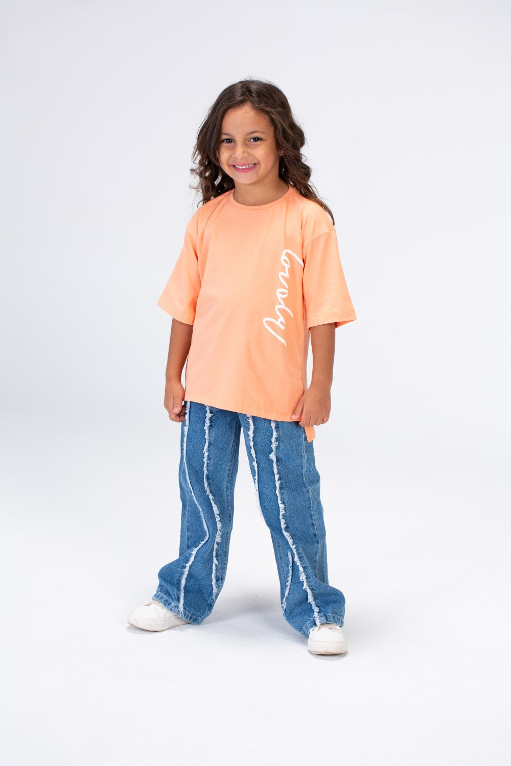 Girls Round Oversize T-shirt With Front Print And Short Sleeves