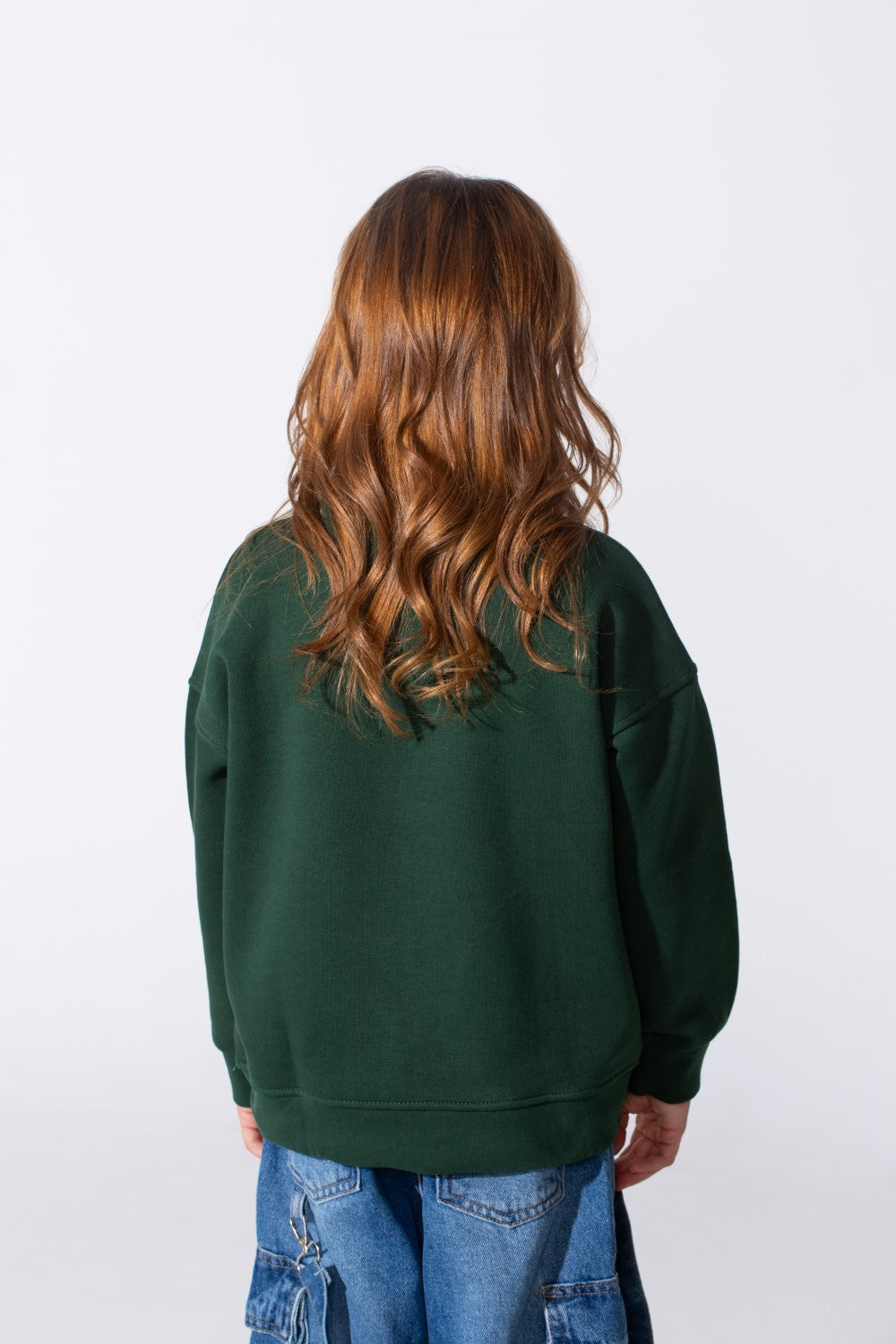Girl's Slim Fit Round Neck Sweatshirt With A Heart Print On The Front