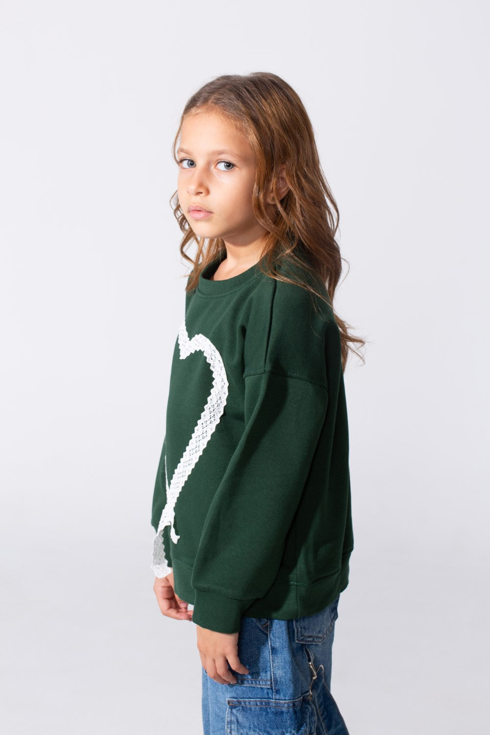 Girl's Slim Fit Round Neck Sweatshirt With A Heart Print On The Front