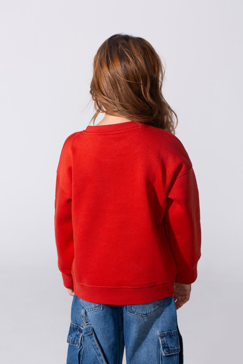 Girl's Slim Fit Round Neck Sweatshirt With A Heart Print On The Front
