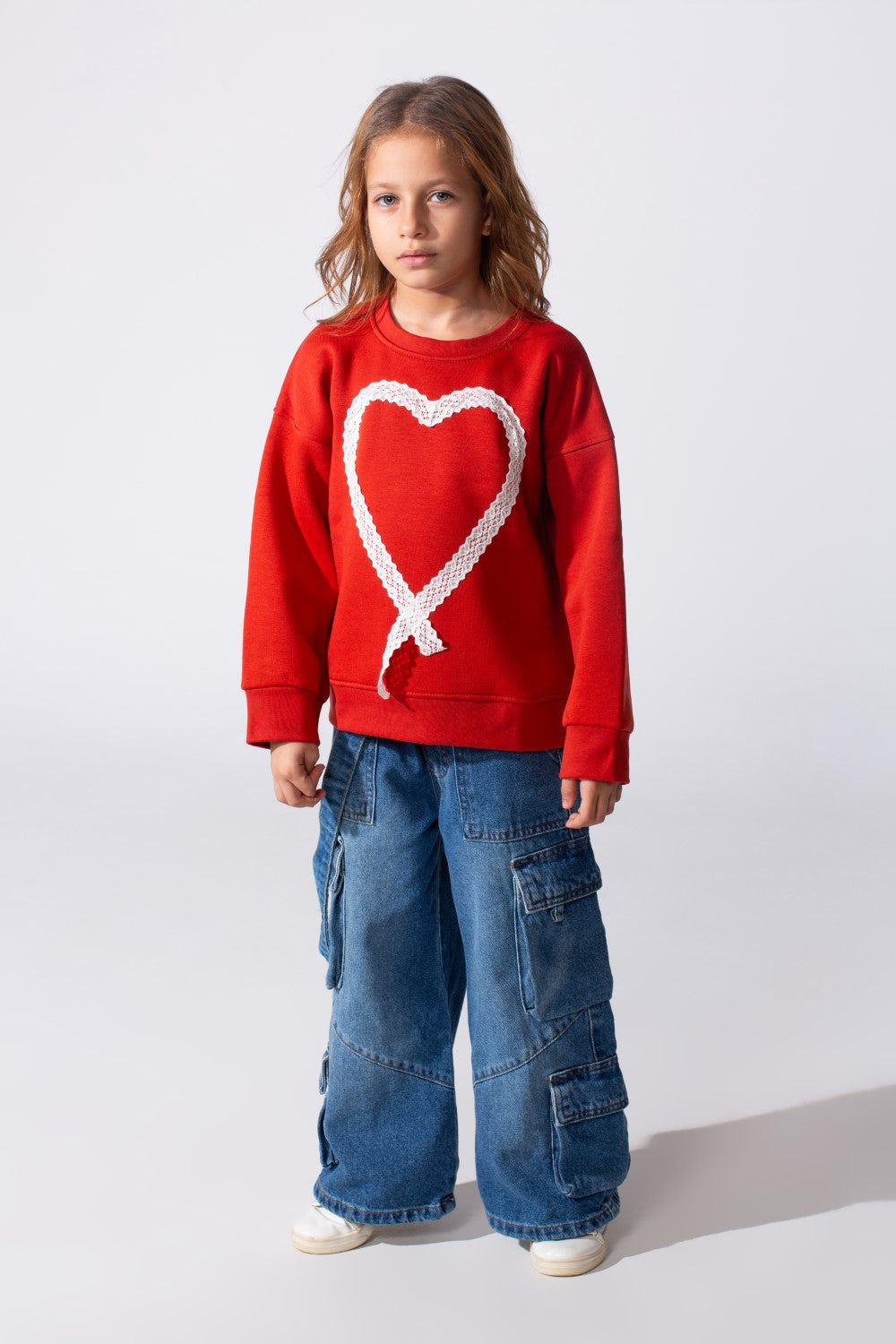 Girl's Slim Fit Round Neck Sweatshirt With A Heart Print On The Front