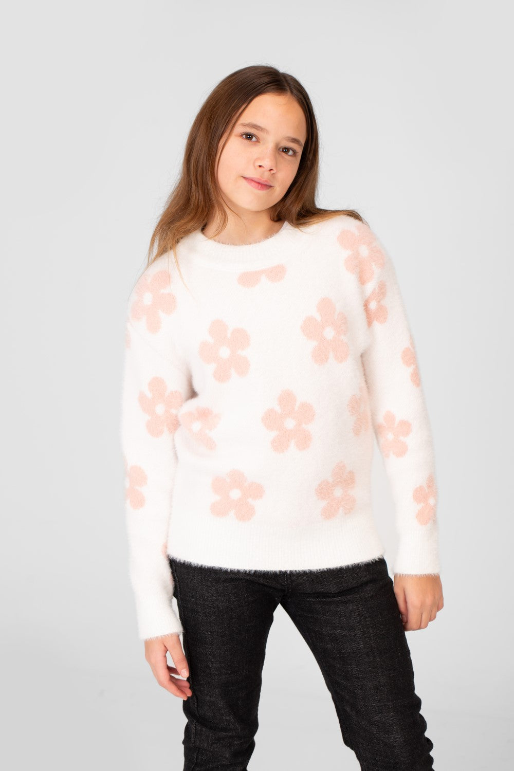 Girl's Floral Printed Round Neck Pullover In A Modern Cut