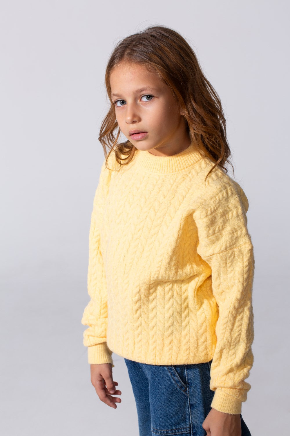 Girl's Tomato Knitted Pullover With A Round Neck And Long Sleeves