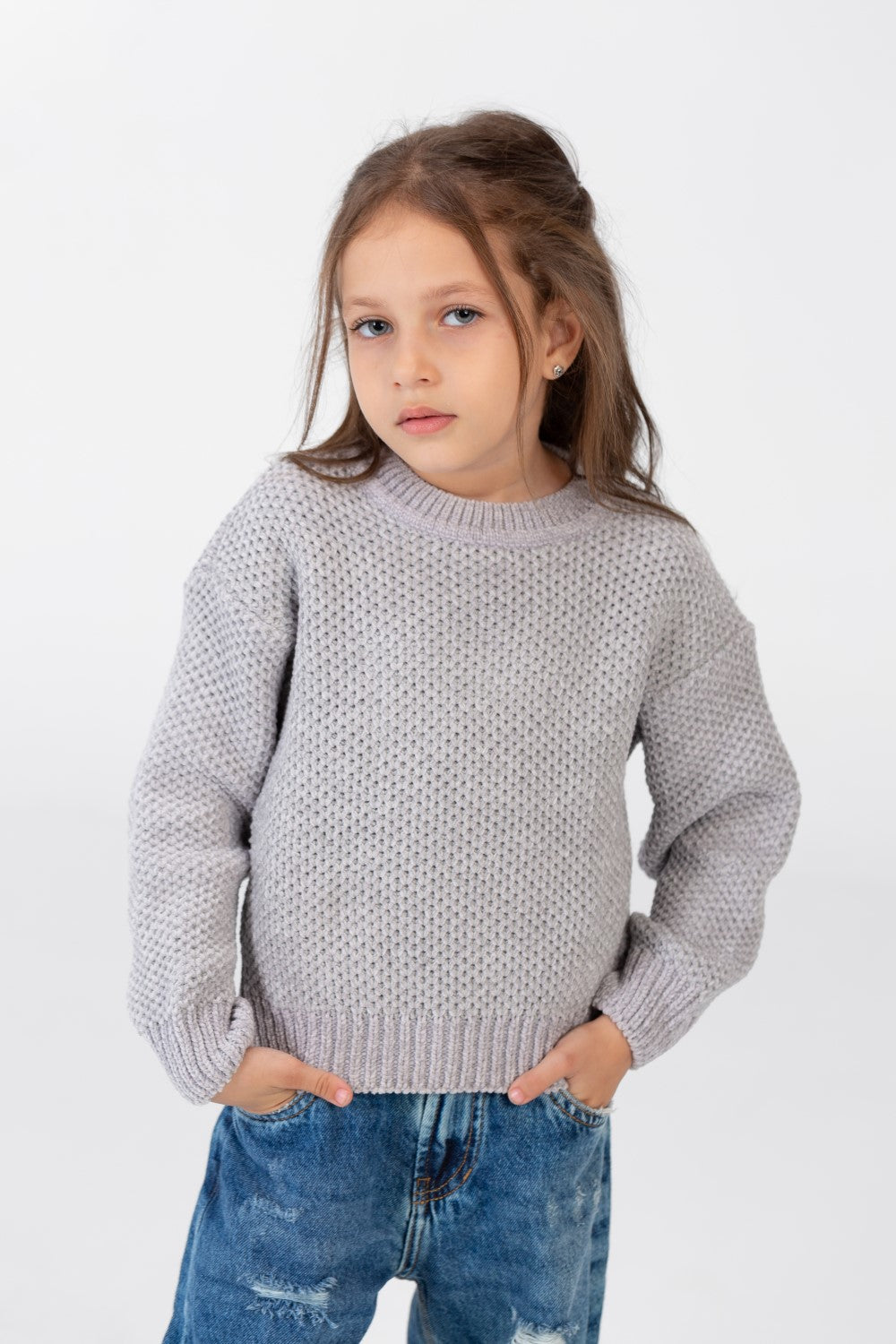 Girl's Velvet Pullover With Round Neck And Long Sleeves