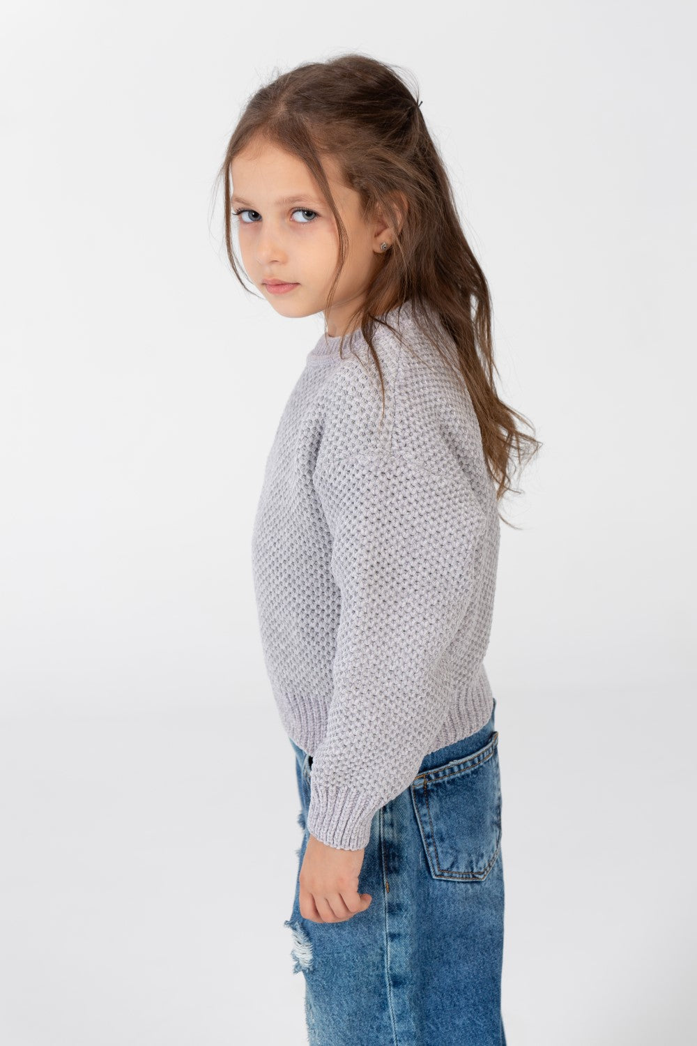 Girl's Velvet Pullover With Round Neck And Long Sleeves