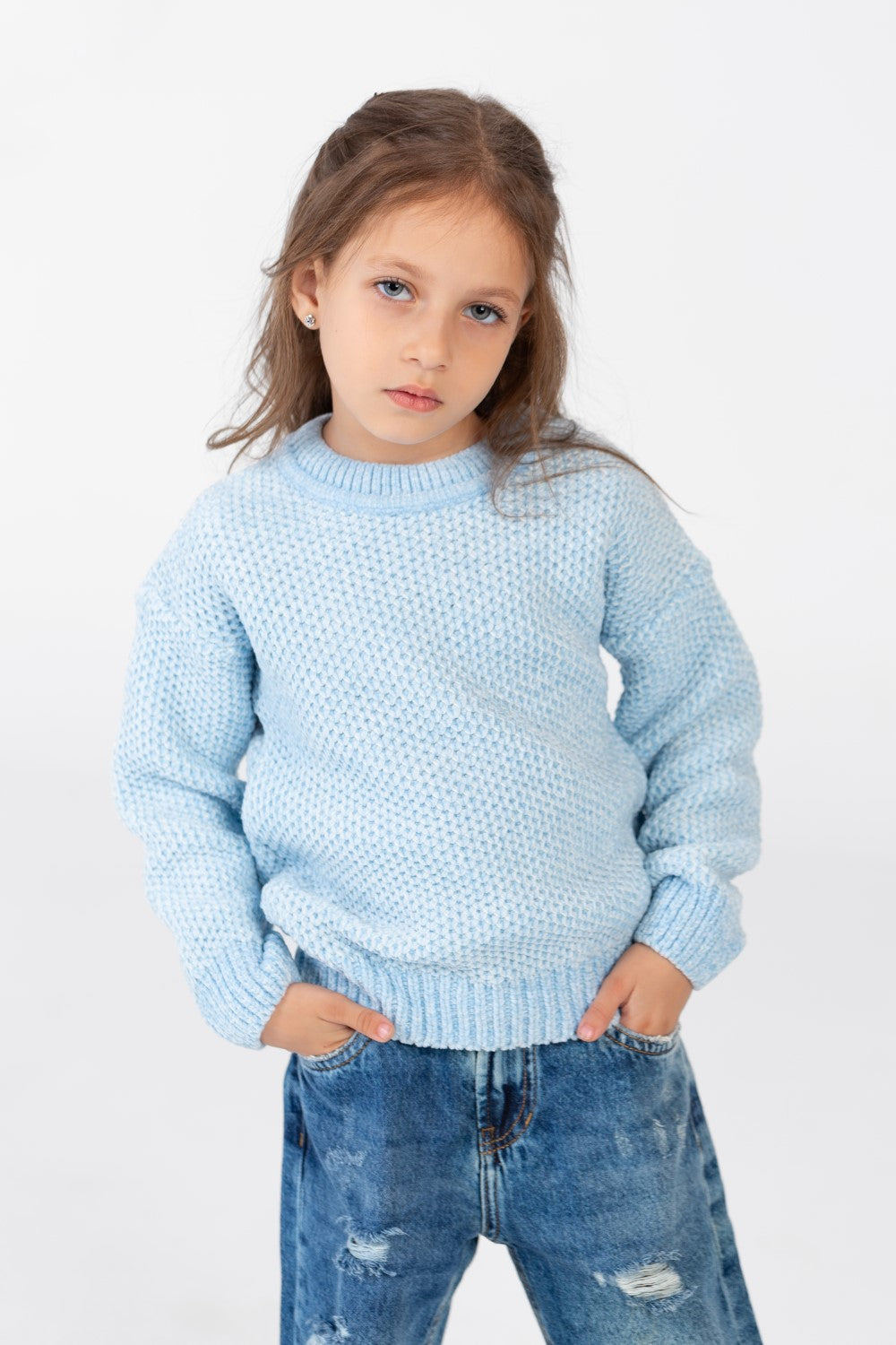 Girl's Velvet Pullover With Round Neck And Long Sleeves