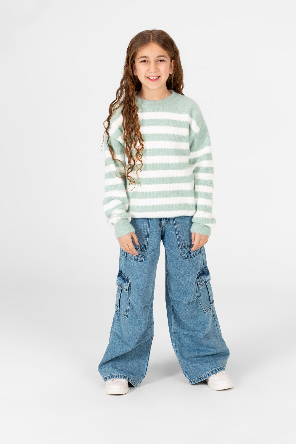 Girl's Round Neck Long Sleeves Striped Jakar Pullover Sweater