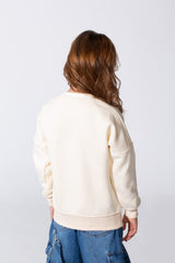 Girl's Slim Fit Sweatshirt With A Front Print And Round Neck