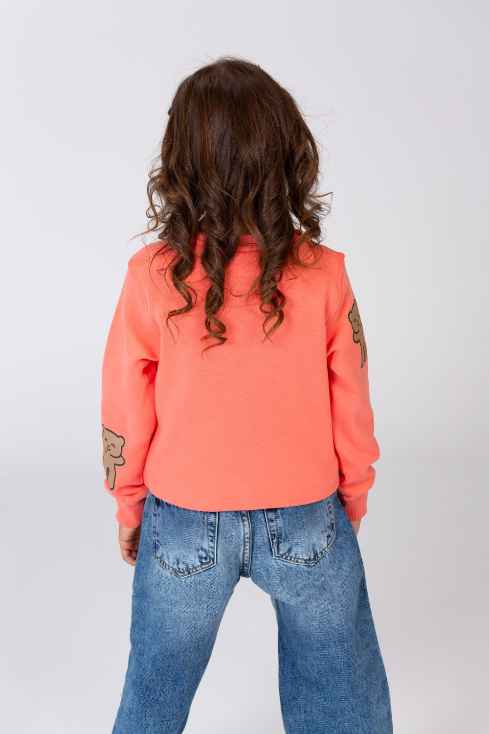 سويت شيرت بياقة دائرية وأكمام طويلة مطبوع من خامة ميلتون للبنات