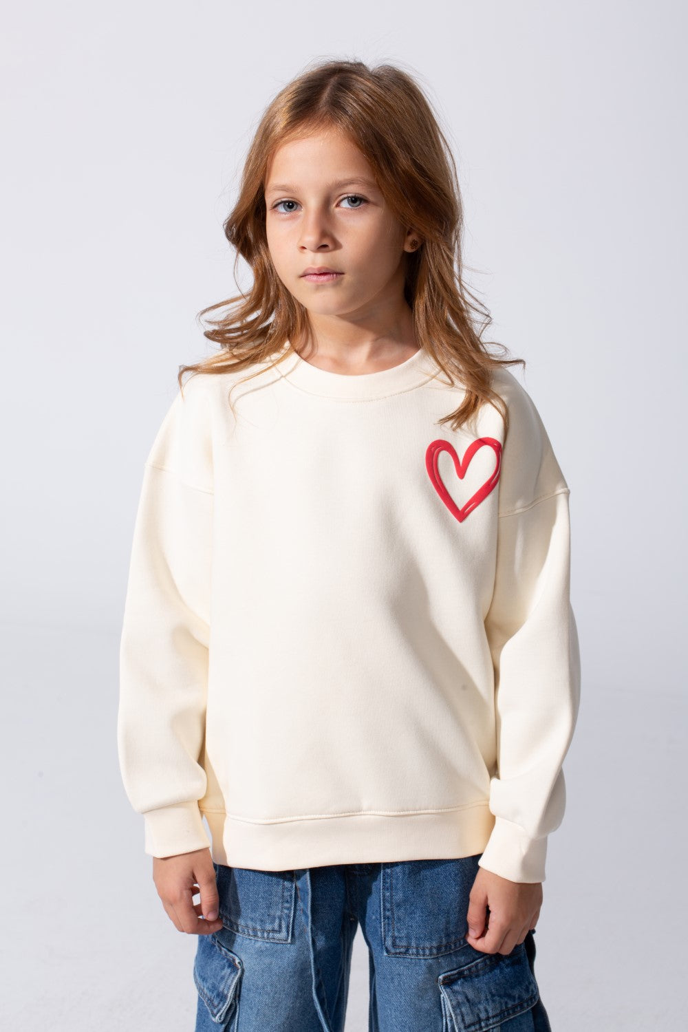 Girl's Milton Long Sleeves Slim Fit Round Neck Sweatshirt With Heart Print On The Front