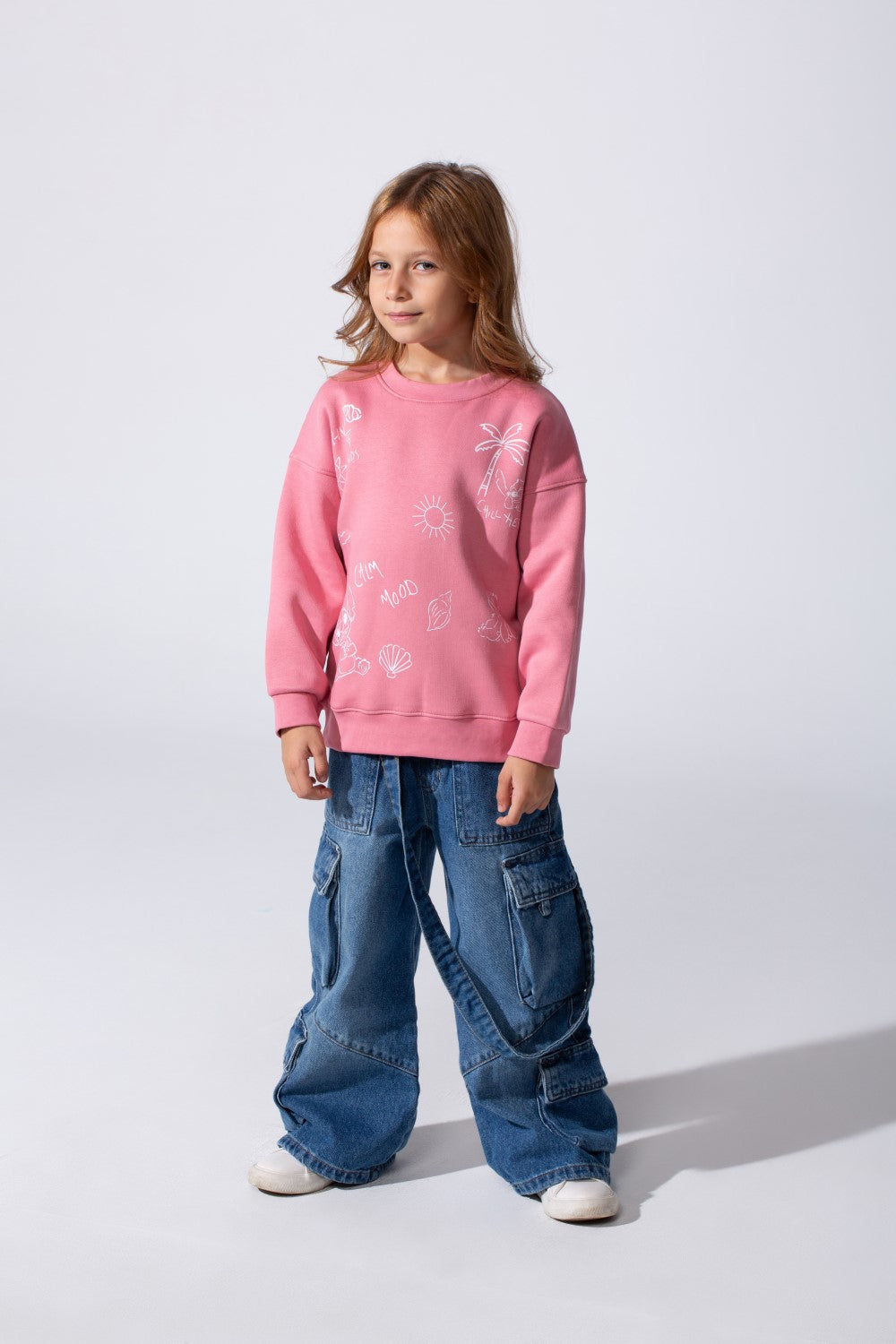 Girl's Slim Fit Melton Round Neck Sweatshirt With Front Prints