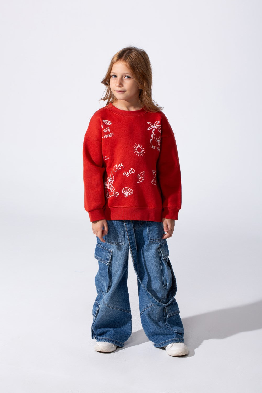 Girl's Slim Fit Melton Round Neck Sweatshirt With Front Prints