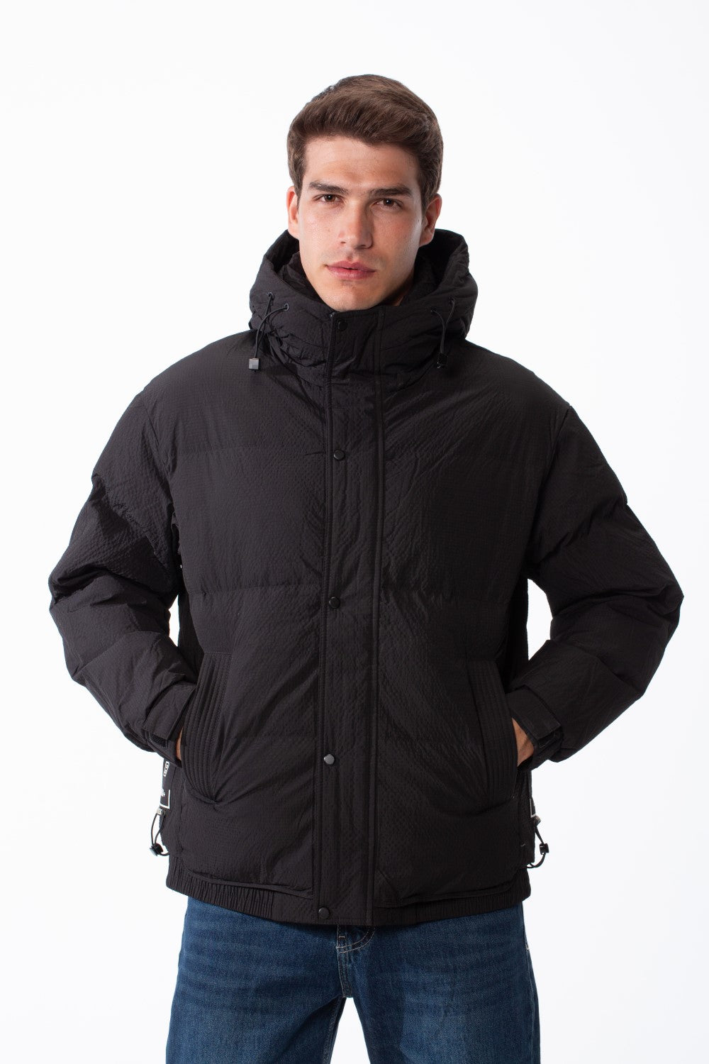 Men's Side Zip Pockets With Patch Detail Sleek Hooded Design Warmth Waterproof Jacket