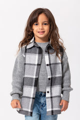 طقم للبنات منقوش مع جيوب أمامية وقصة عادية