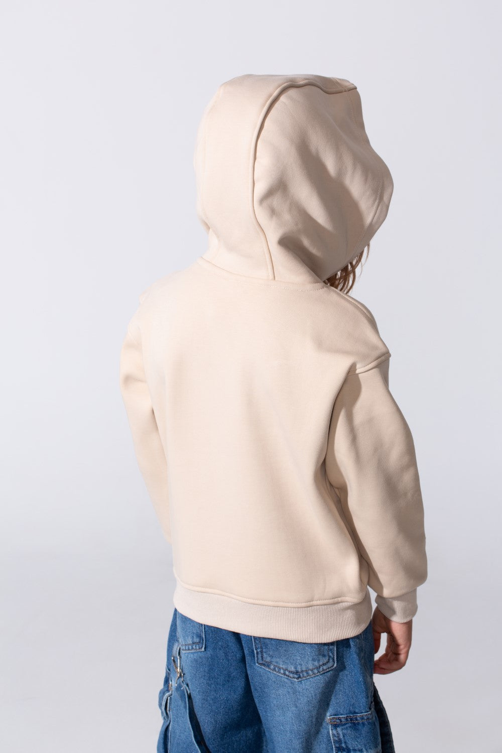 Girl's Slim Fit Hood Sweatshirt With A Front Text Print