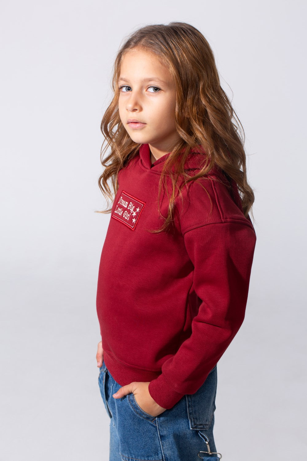 Girl's Slim Fit Hood Sweatshirt With A Front Text Print