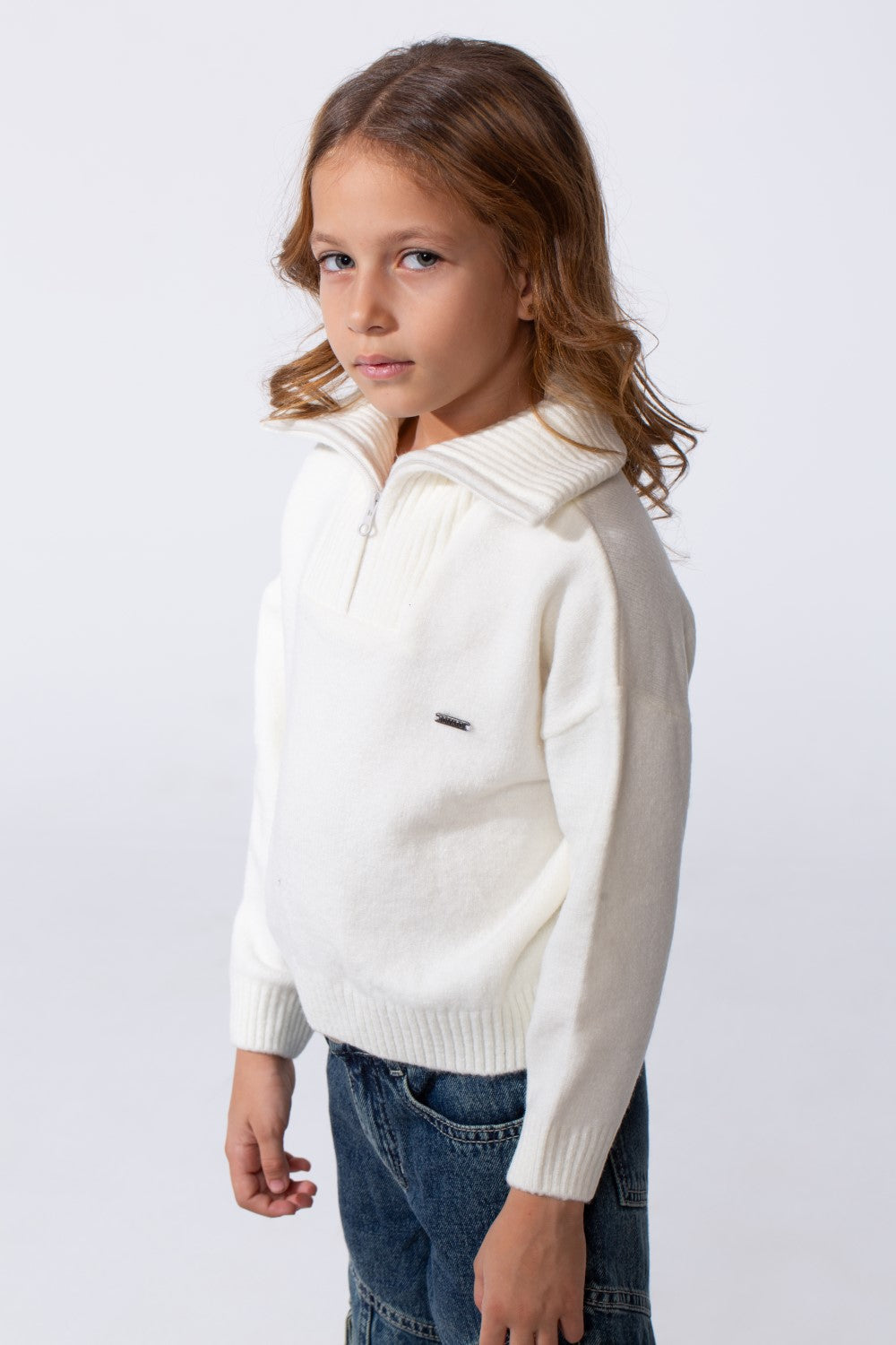 Girl's Basic Long Sleeves Pullover With A High Neck & Half Front Zipper