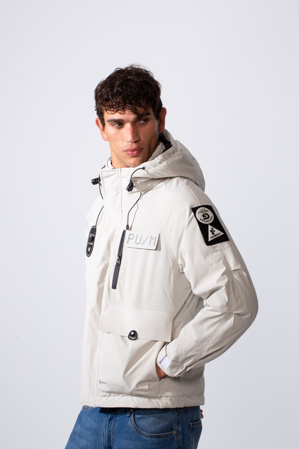 Men's Warm Lining Hooded Waterproof Jacket With Multiple Pockets