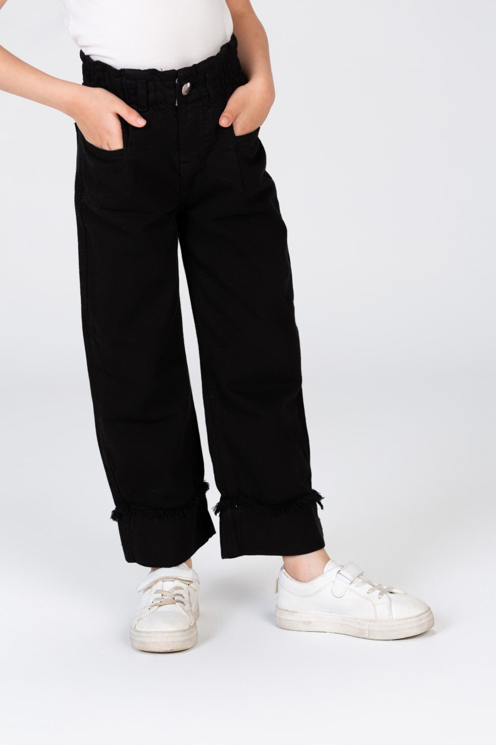 Girls High Waist Gabardine Pants With Front And Back Pockets And A Modern Cut
