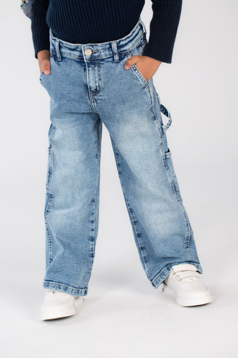 Girl's Used Details Wide Leg Style Jeans Pants With Unique Cut