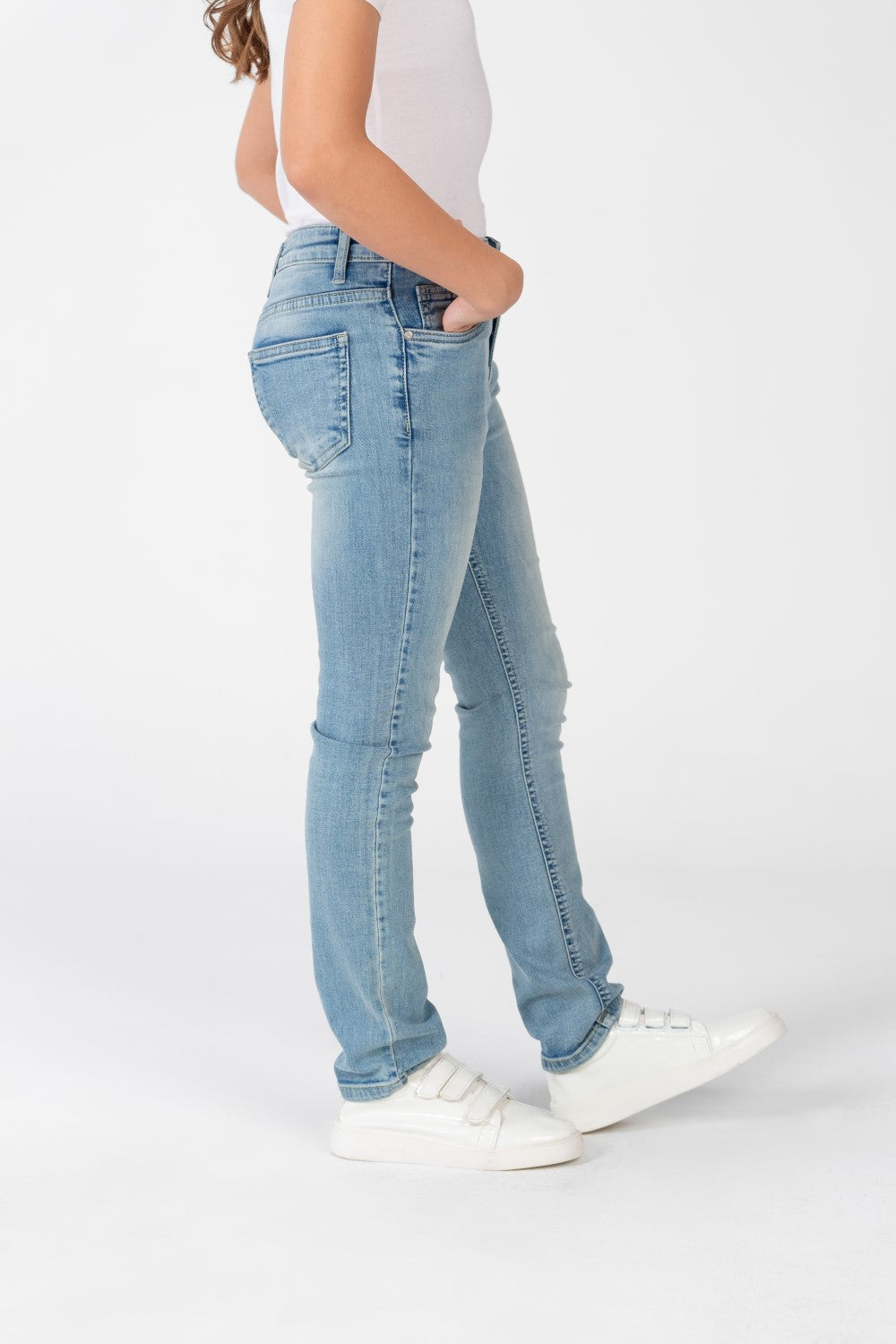 Girl's Plain Jeans Pants With Basic Details