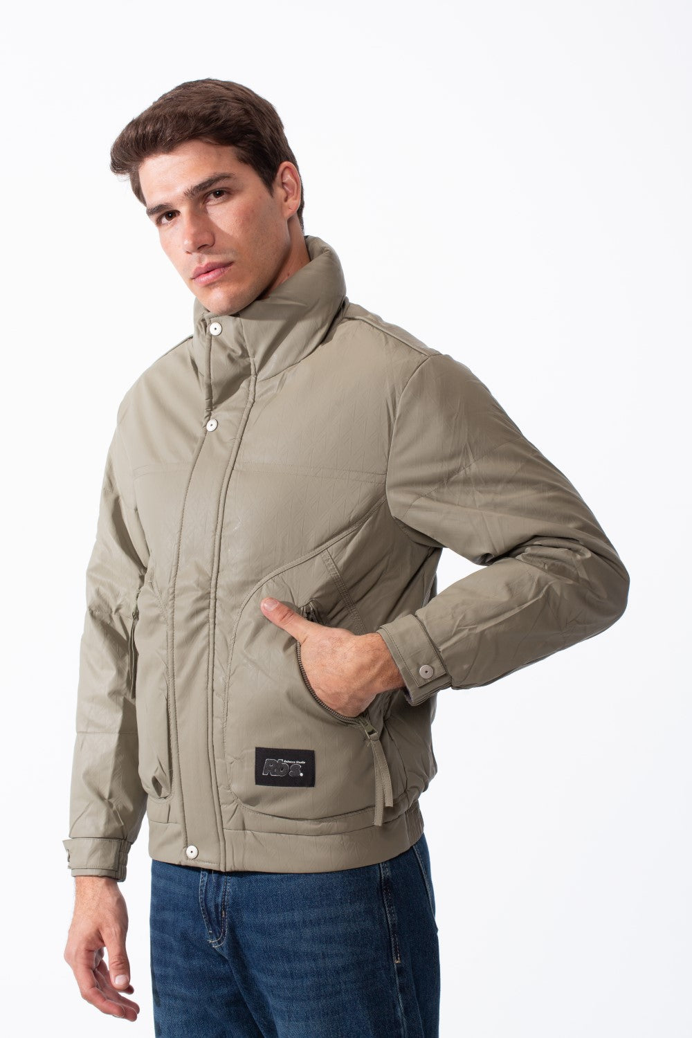 Men's High Collar Zip-Up Zipper Pockets Crinkle Texture Waterproof Fabric Thermal Modern Jacket