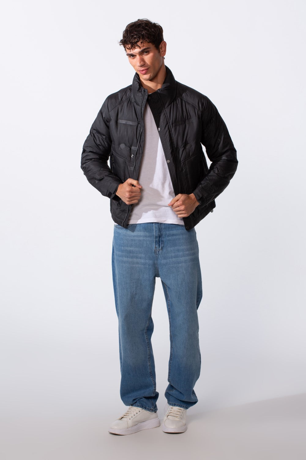 Men's Front Pockets Long Sleeves Waterproof Jacket