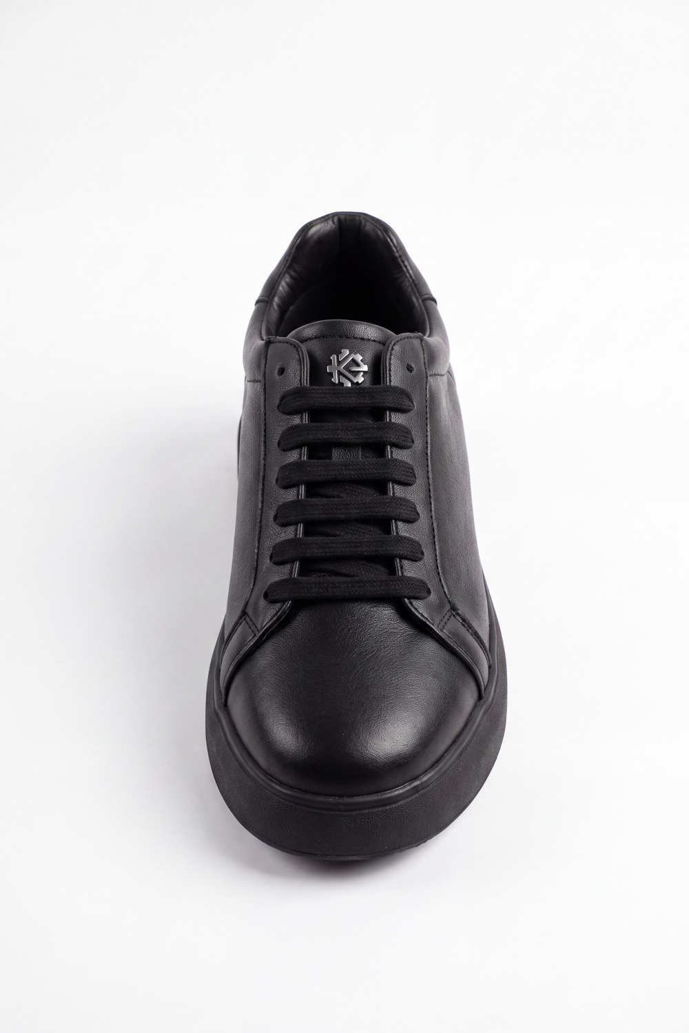 Men's Tomato Store Premium Leather Sneakers Tonal Lace-Up Design Padded Collar Shoes