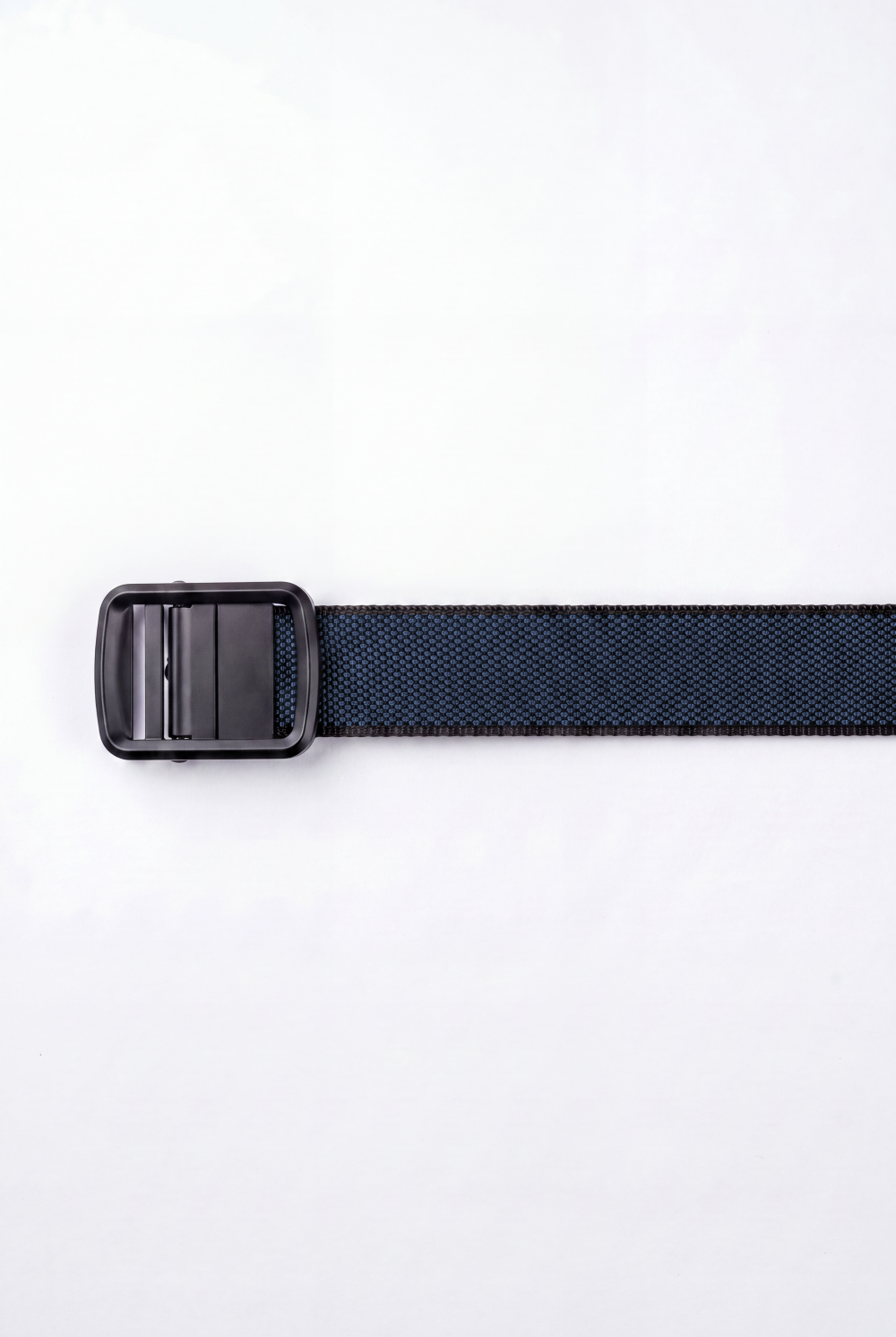 Men’s Tomato Store Matrix Weave Auto Belt With Two Tone Basket Weave Pattern Raised Inner Grip Texture Matte Frame Buckle