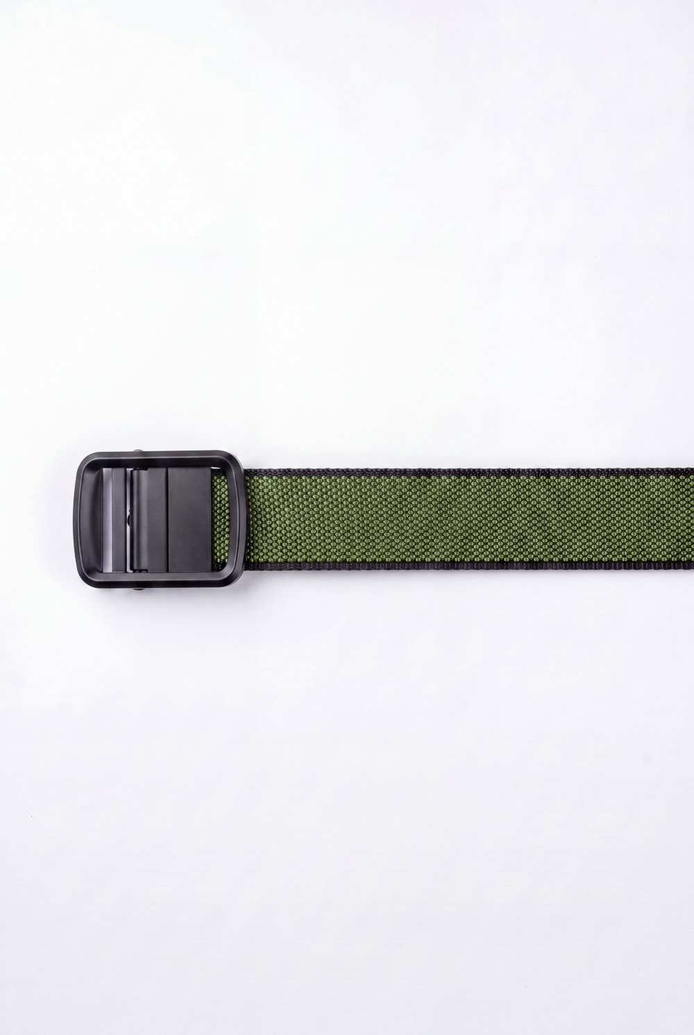 Men’s Tomato Store Matrix Weave Auto Belt With Two Tone Basket Weave Pattern Raised Inner Grip Texture Matte Frame Buckle