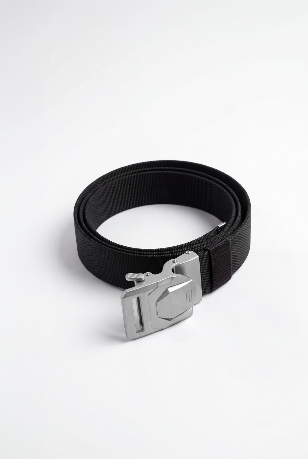 Men’s Tomato Store Tech Web Belt Sculpted Metal Buckle Geometric Plate Detail Precision