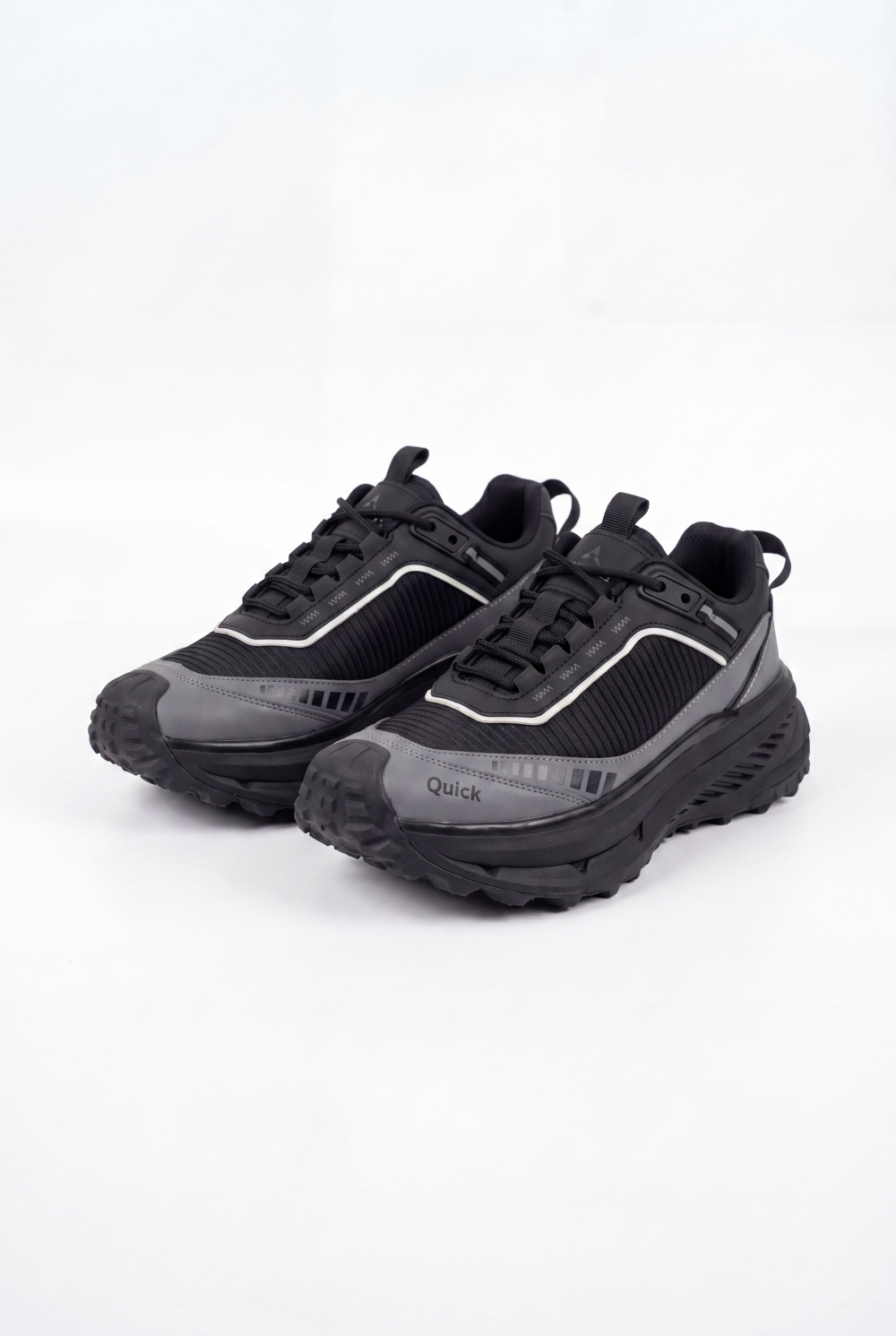 Men’s Tomato Store Trail Sneakers Breathable Mesh Panels Lace Up Closure Rugged Grip Sole Duck Shoes