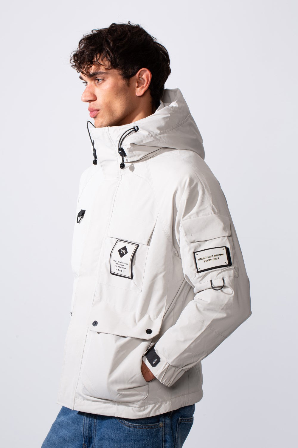 Men's Modern Casual Hooded Waterproof Jacket