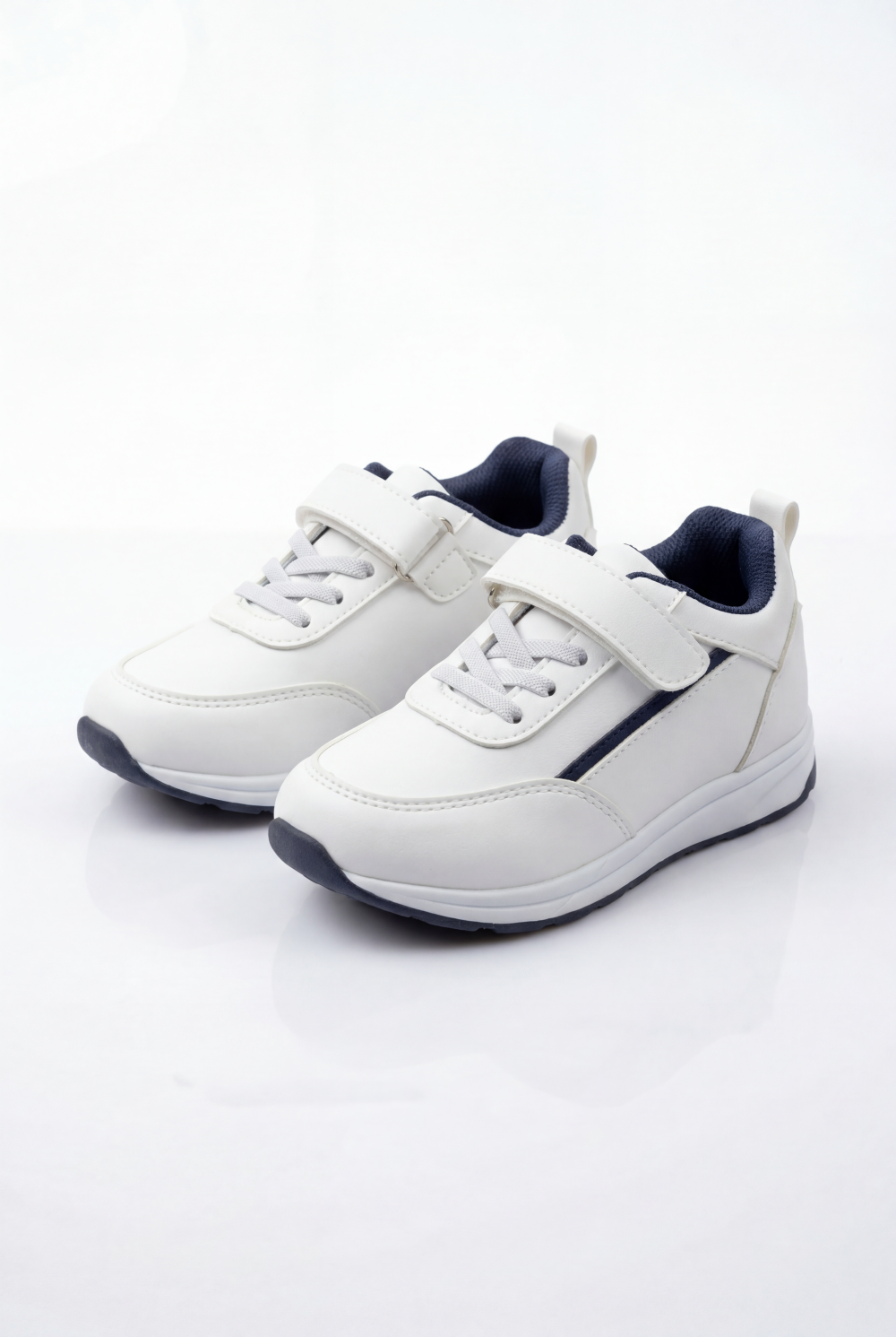 Boy's Versatile Sneaker Structured Feel For All-Day Support Subtle Stitching Details Hook And Loop Strap Shoes