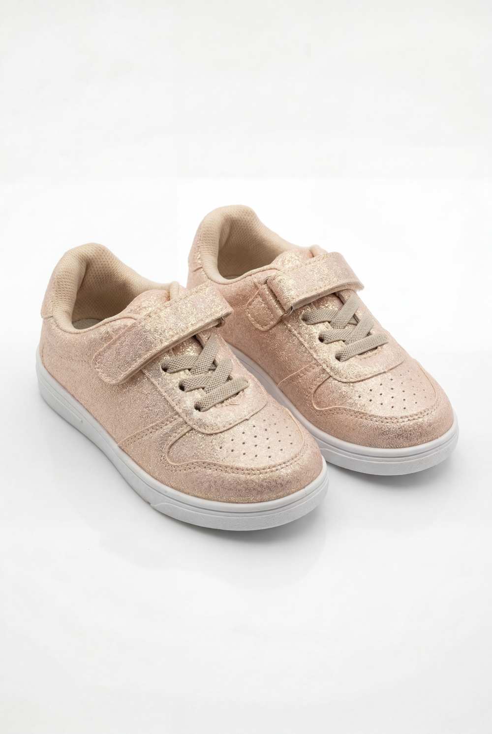 Girl's Sneakers Structured Long-Lasting Wear Hook And Loop Strap Elastic Laces Padded Collar Rubber Sole  Comfy Shoes