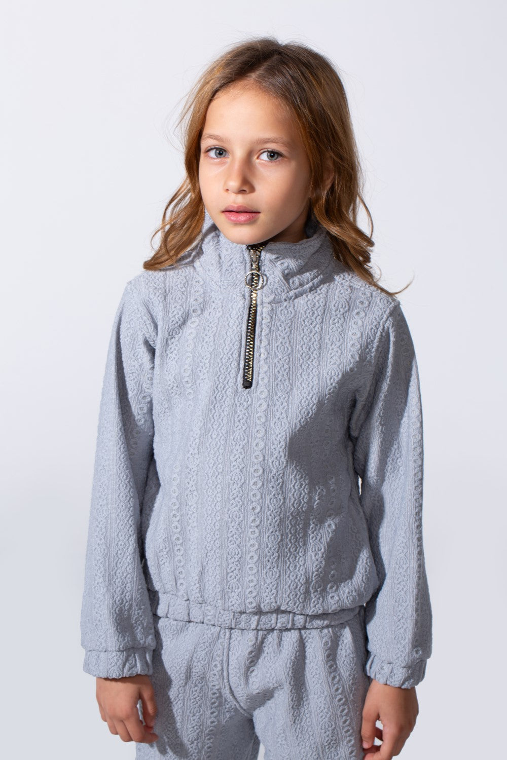 Girl's Tomato Store Textured Outfit High Neck Quarter-Zip Subtle Vertical Pattern Slim Fit