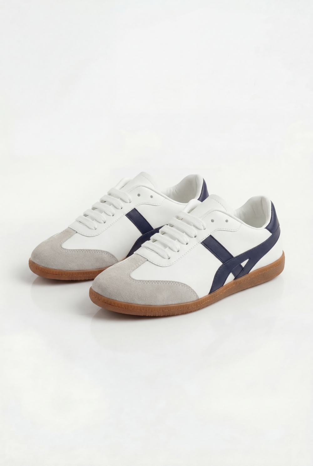 Boy's Bold Contrast Side Stripes Sporty Look Tomato Store Shoes