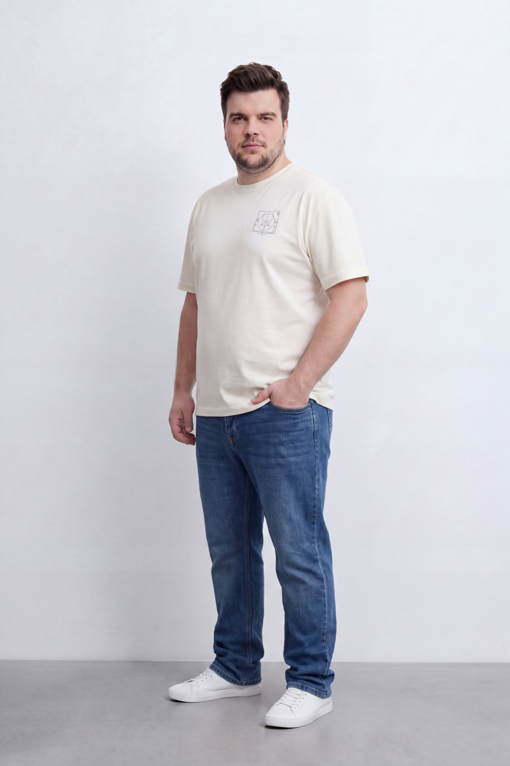 Men's Tomato Store Big Size T-Shirt Minimal Compass Chest Graphic Clean Crew Neck Box Fit