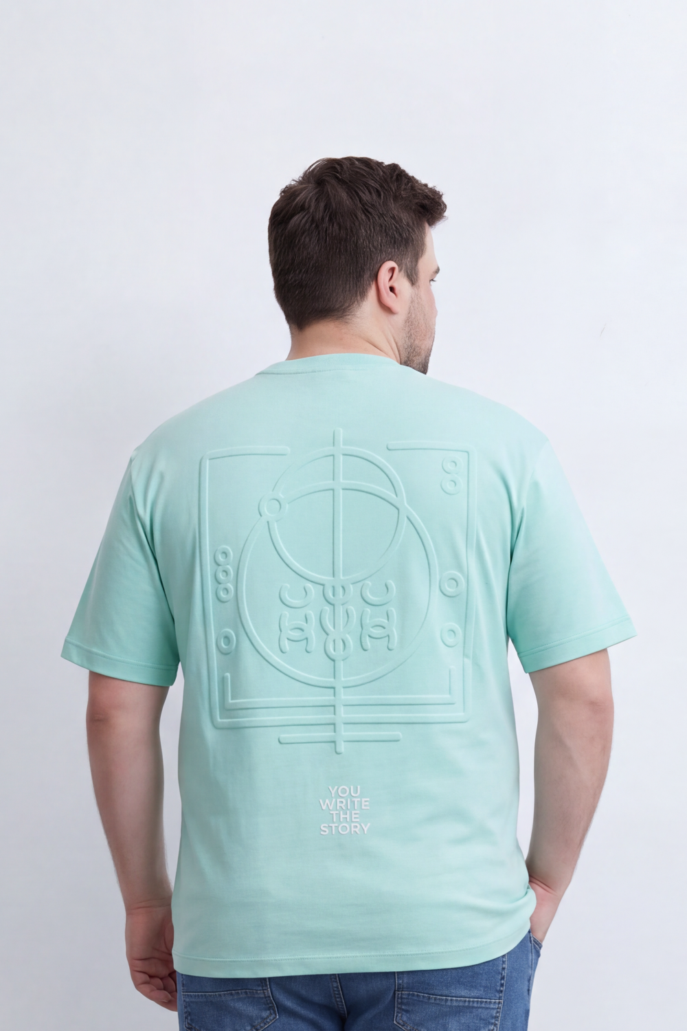 Men's Tomato Store Big Size T-Shirt Minimal Compass Chest Graphic Clean Crew Neck Box Fit