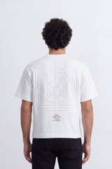 Men's Tomato Store Box Fit T-Shirt Minimal Compass Chest Graphic Clean Crew Neck