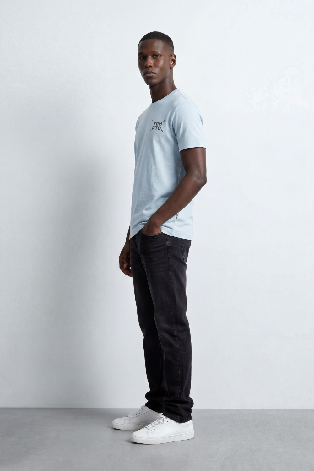 Men's Tomato Store Soft Cotton T-Shirt Minimal Tomato Chest Logo Slim Fit