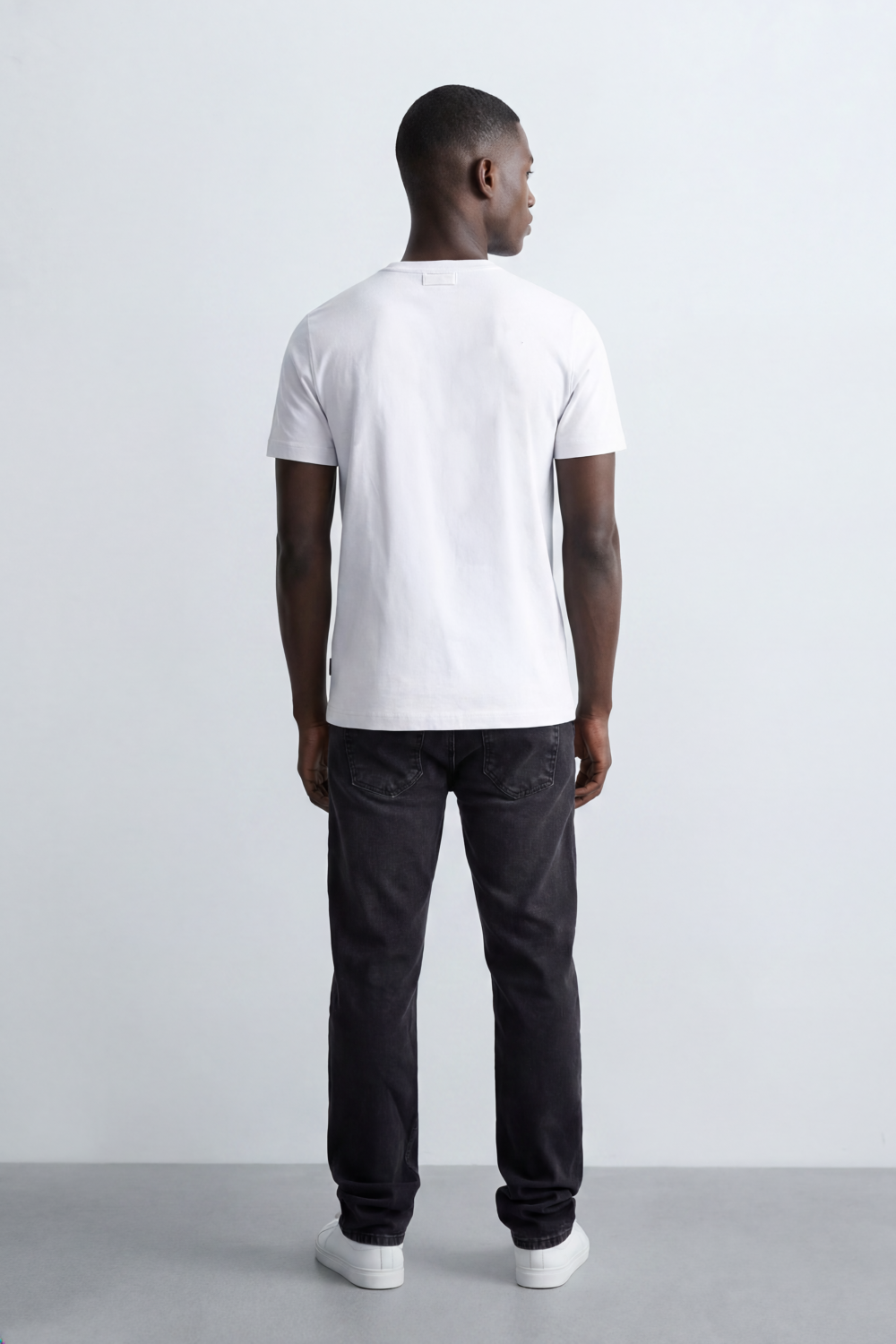 Men's Tomato Store Soft Cotton T-Shirt Minimal Tomato Chest Logo Slim Fit