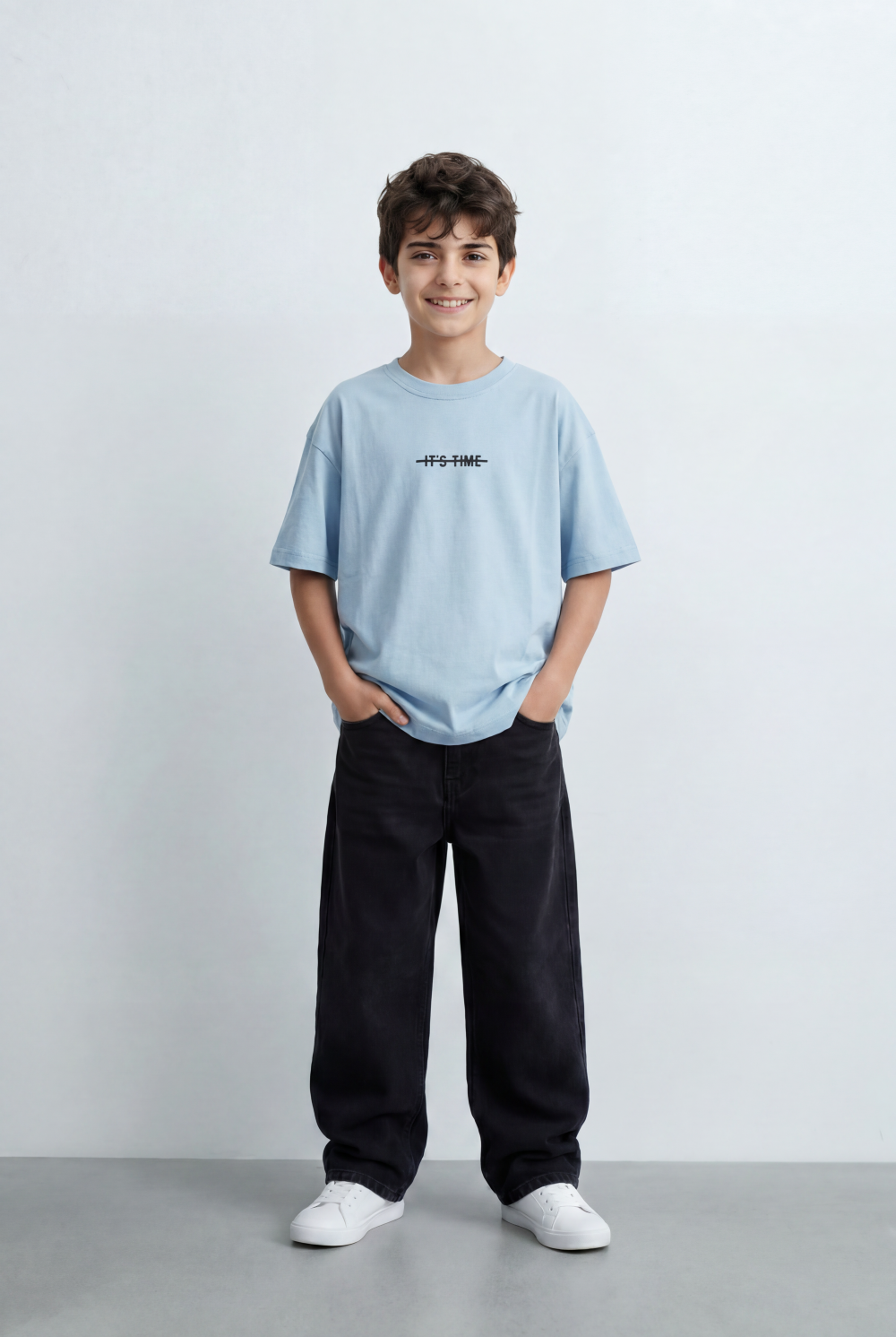 Boy's Oversized T-Shirt With Minimal Front Graphic Print Crew Neck Short Sleeves