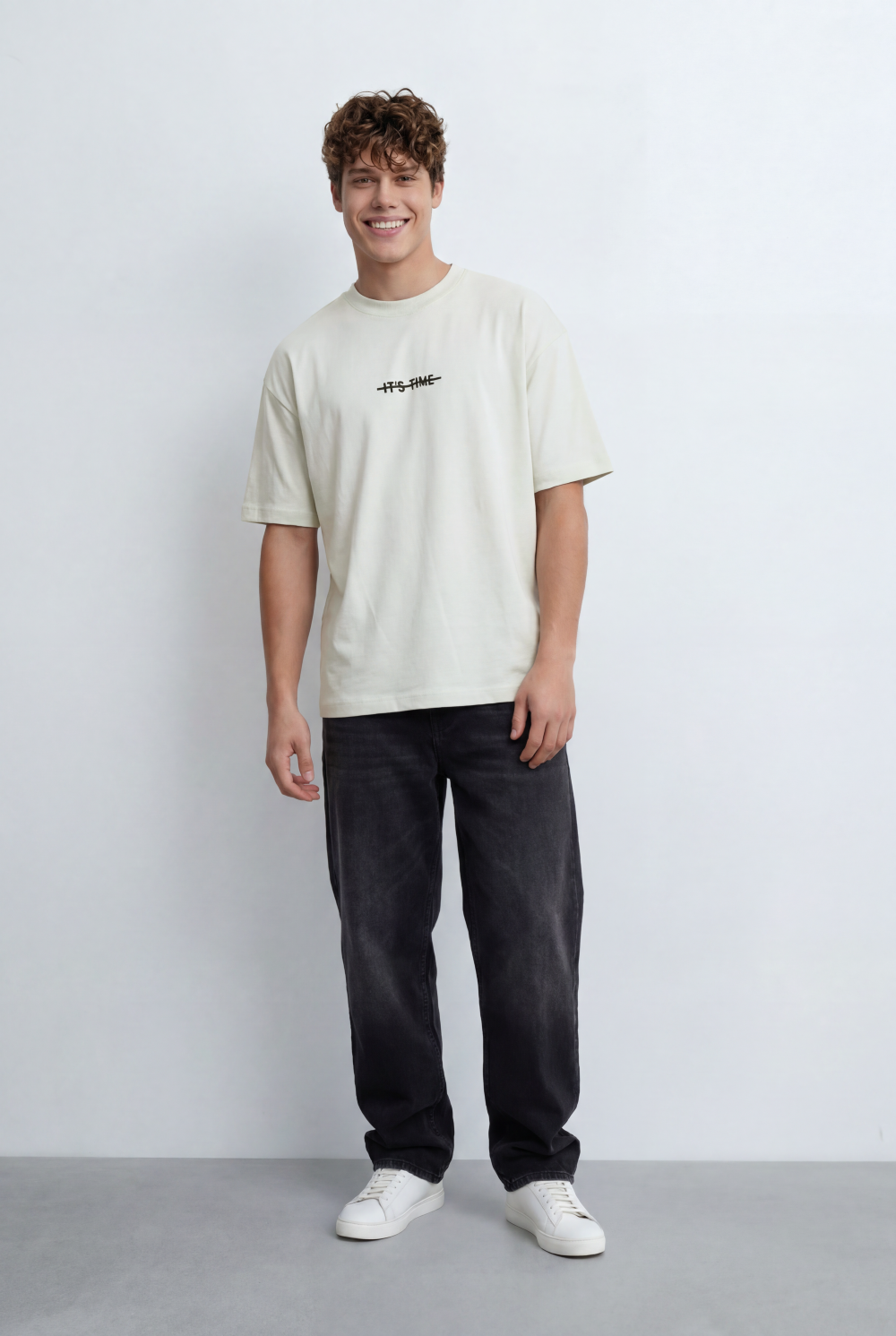Men’s Tomato Store Oversized T-Shirt Featuring Small Front Typography Print