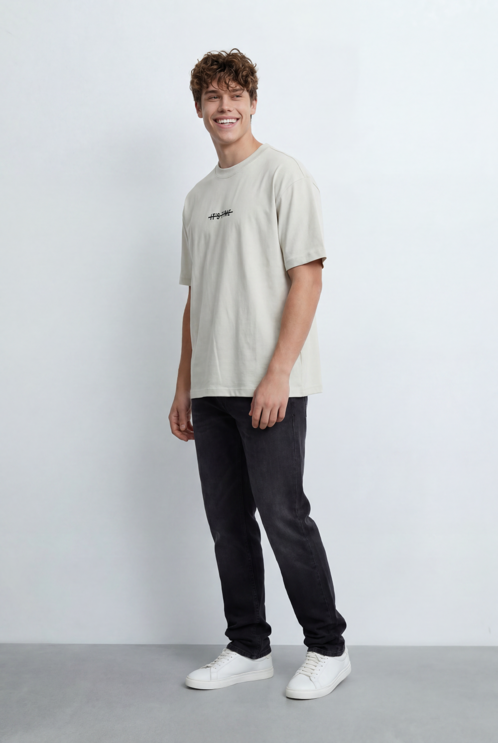 Men’s Tomato Store Oversized T-Shirt Featuring Small Front Typography Print