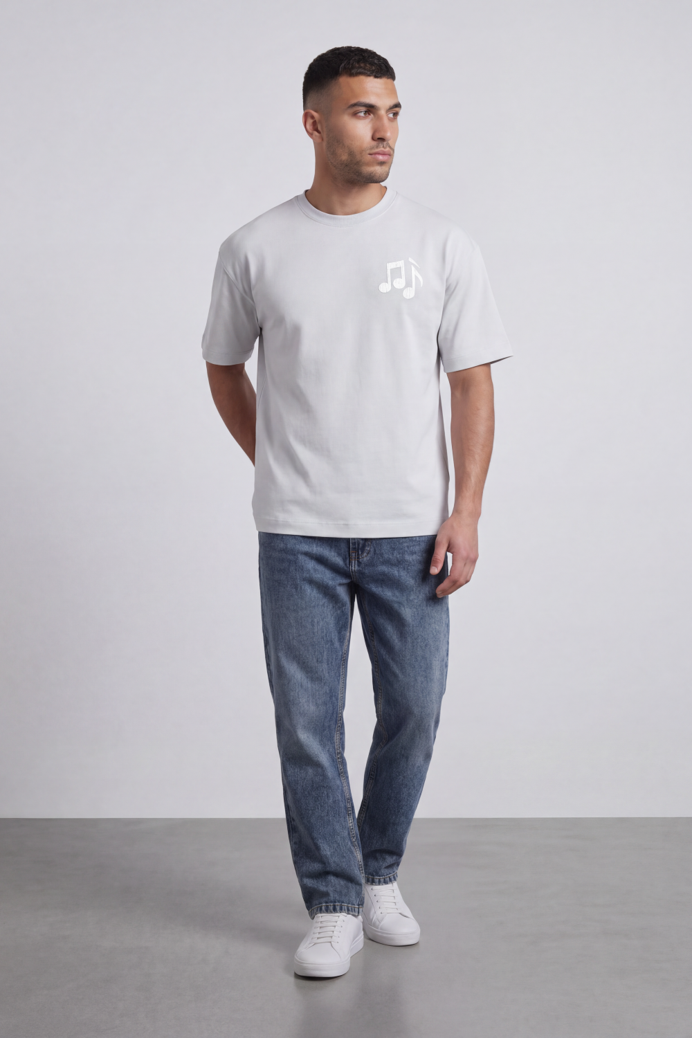 Men’s Tomato Store Sound Change T-Shirt Large Back Music Note Artwork Change Typography Brushed Print