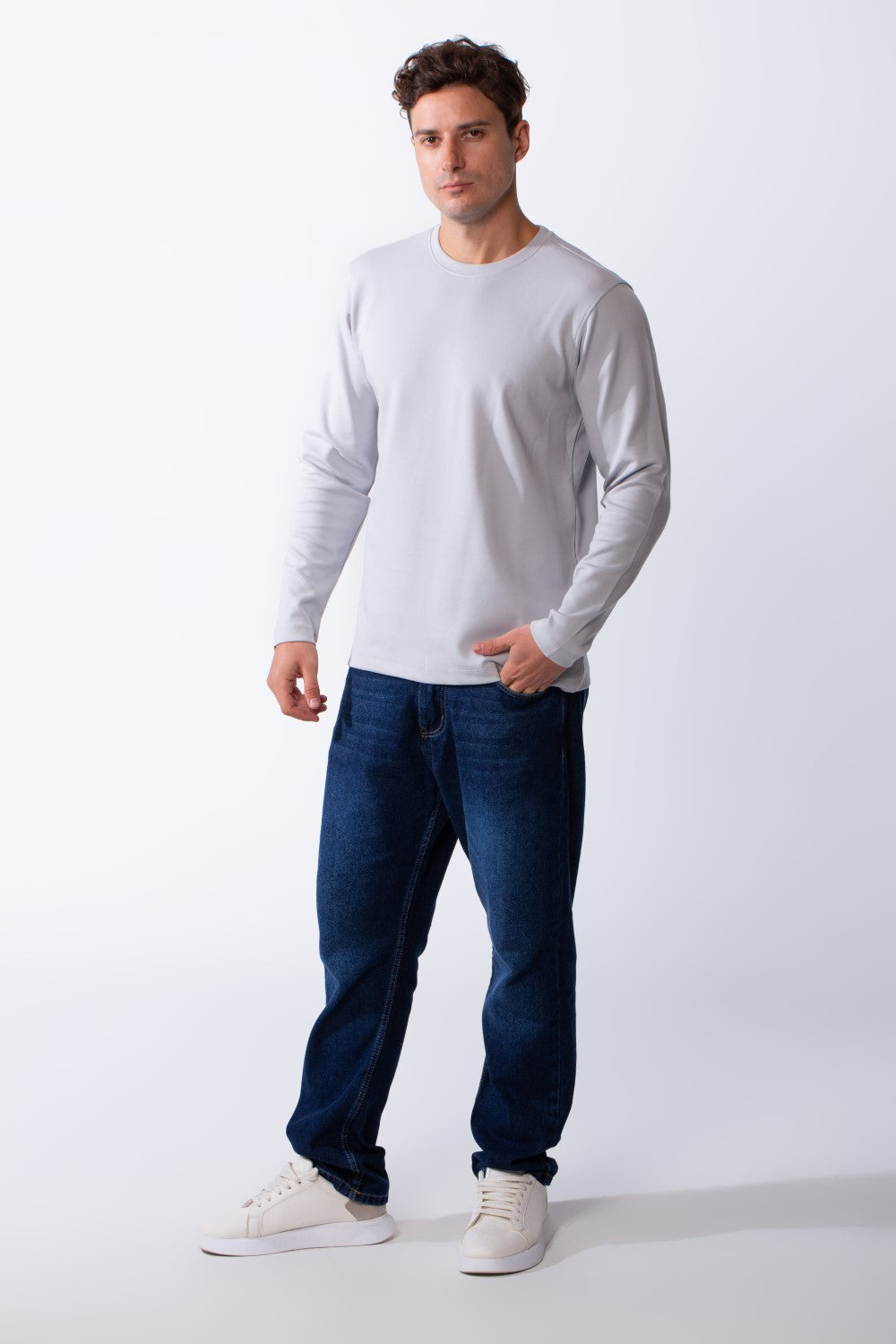 Men's Rounded Neckline Long Sleeves Basic Slim Fit Perfect For Layering T-Shirt