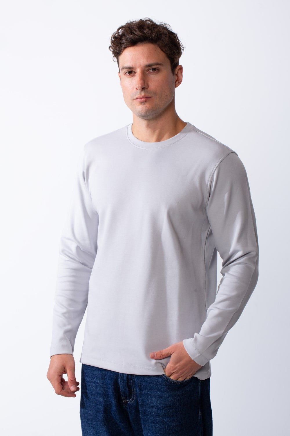 Men's Rounded Neckline Long Sleeves Basic Slim Fit Perfect For Layering T-Shirt